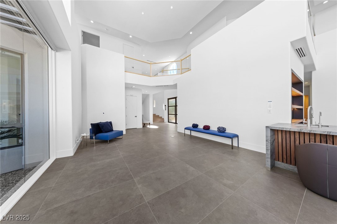 1109 Pine Island Court
