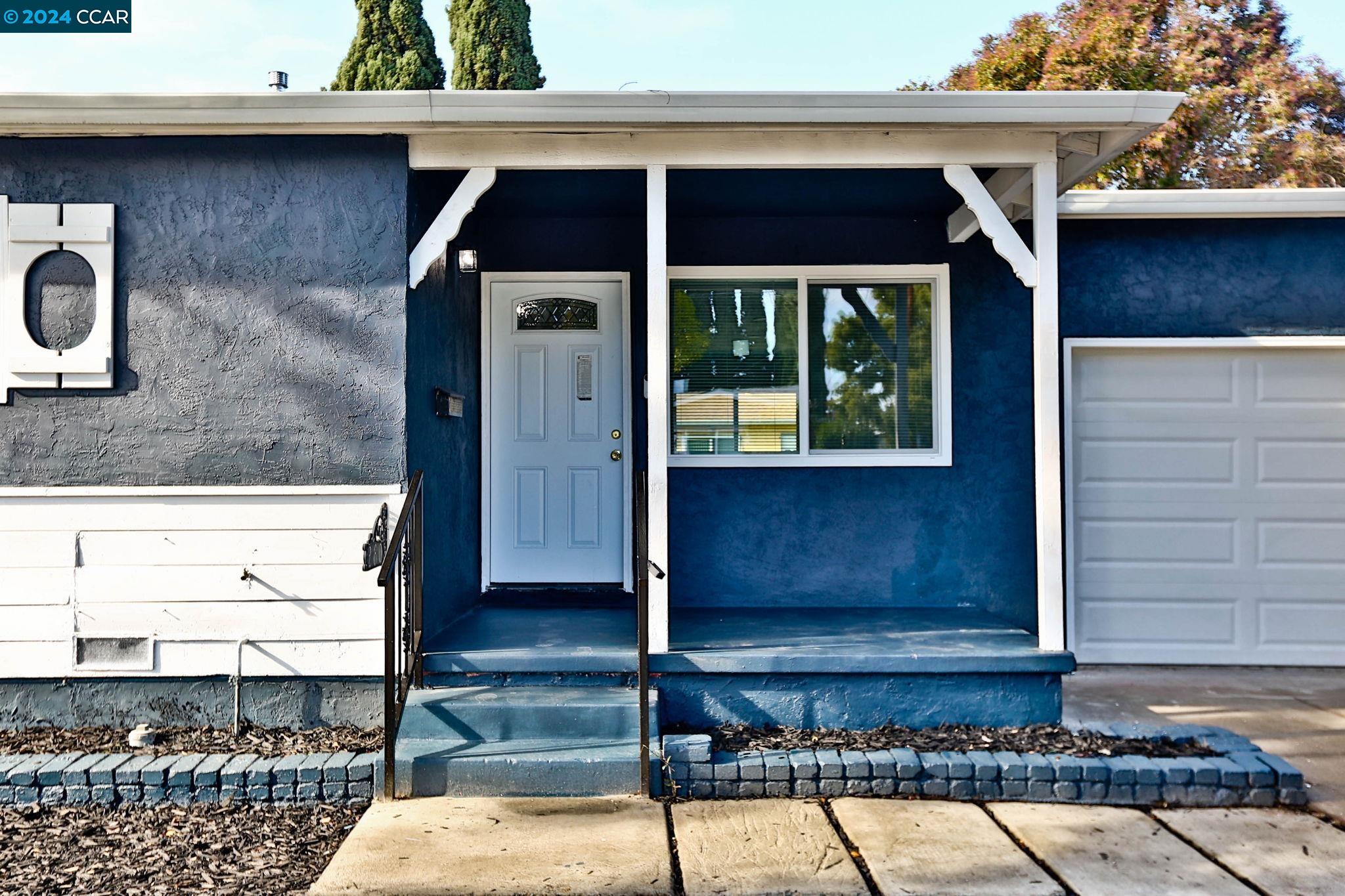 260 Patricia Ave