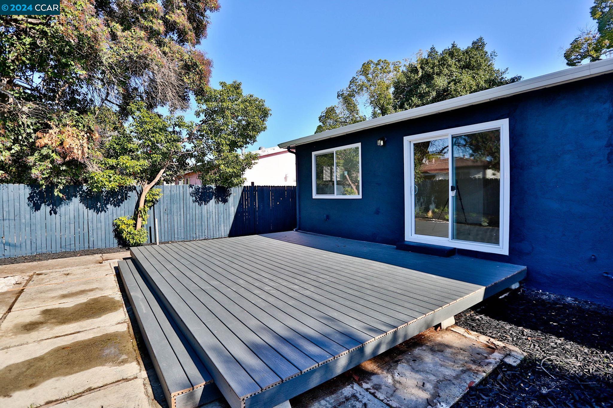 260 Patricia Ave