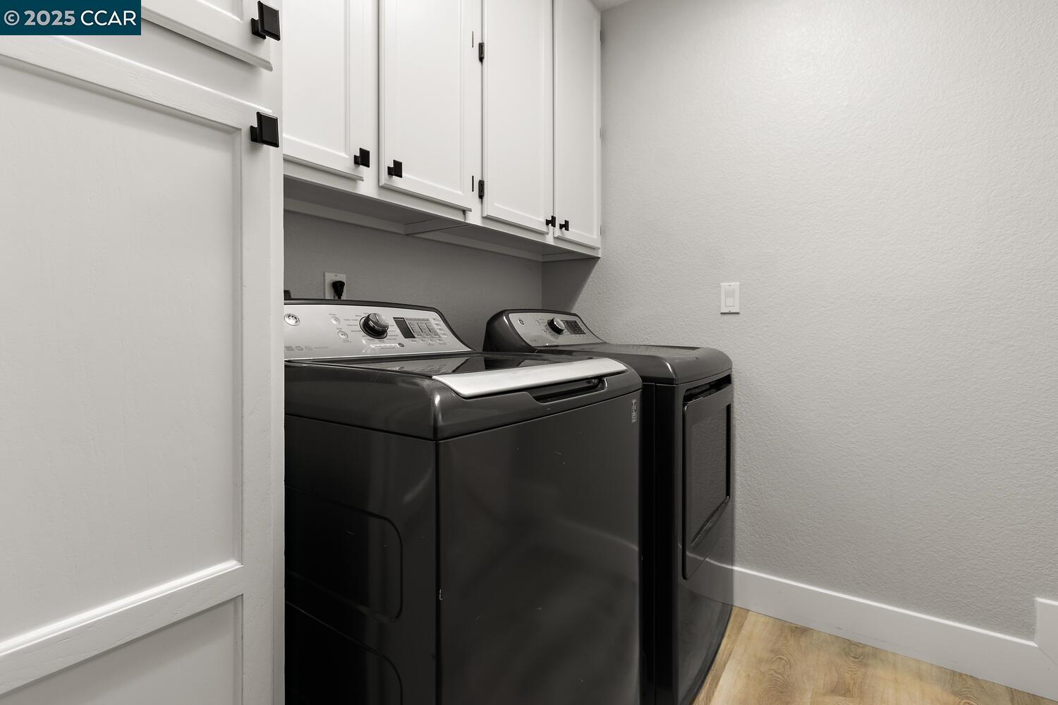 3127 Cherry Valley Cir