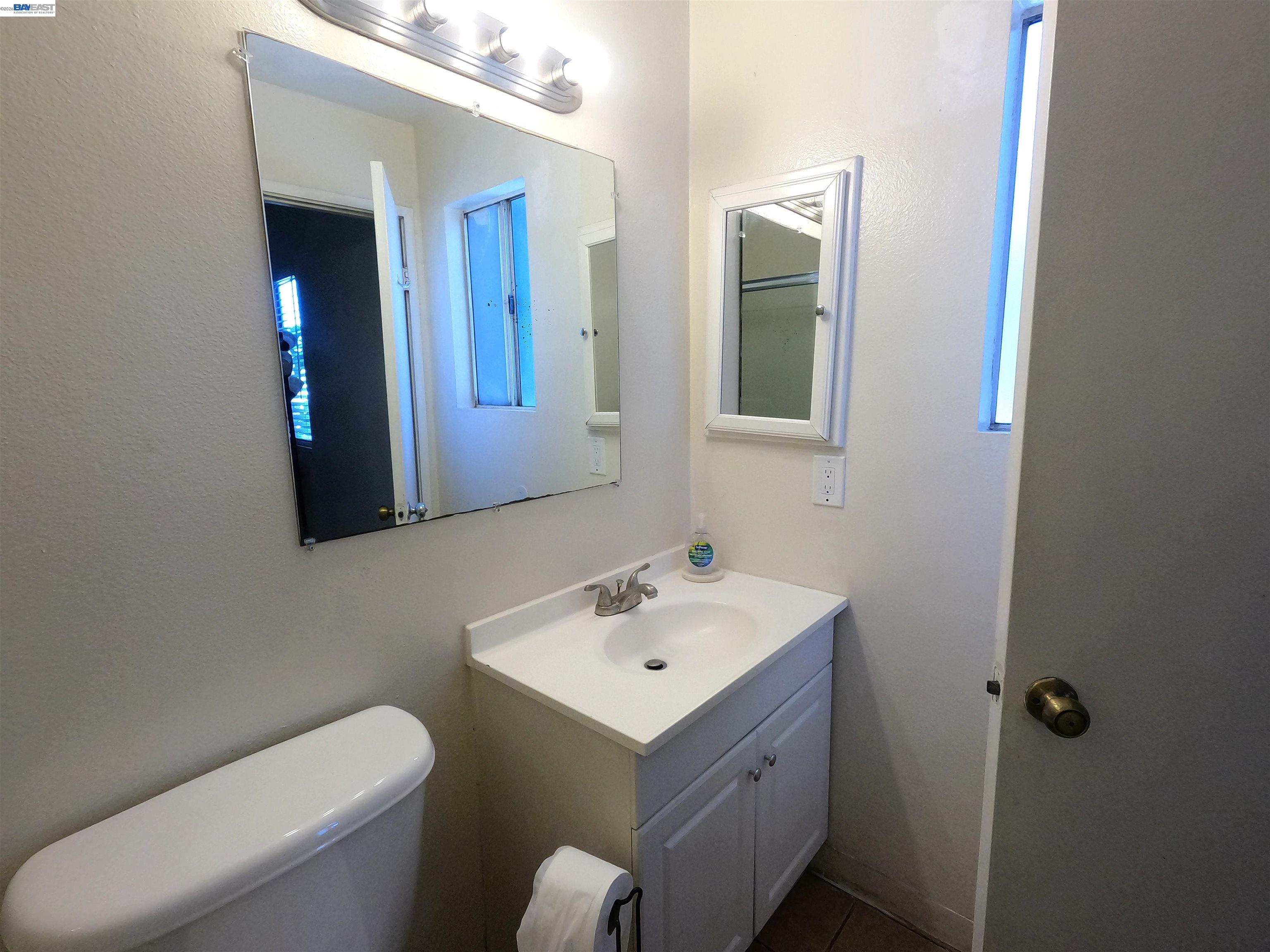 1566 Pine Ave # 103A