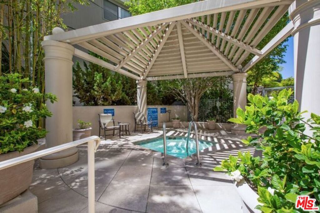 10724 Wilshire Blvd 905