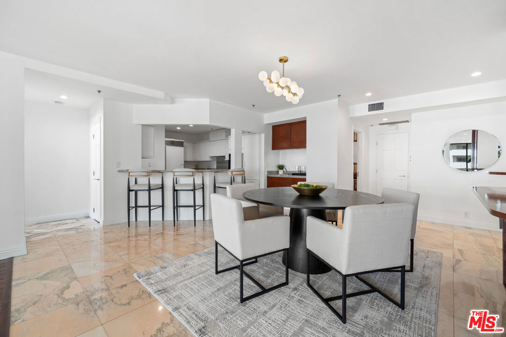 10724 Wilshire Blvd 905