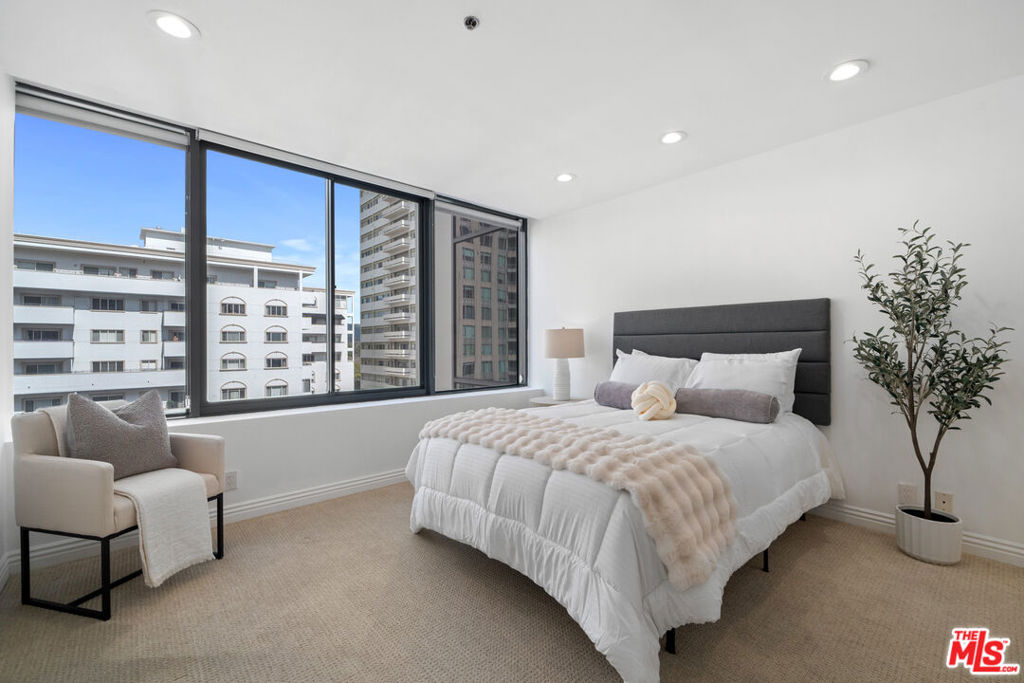 10724 Wilshire Blvd 905