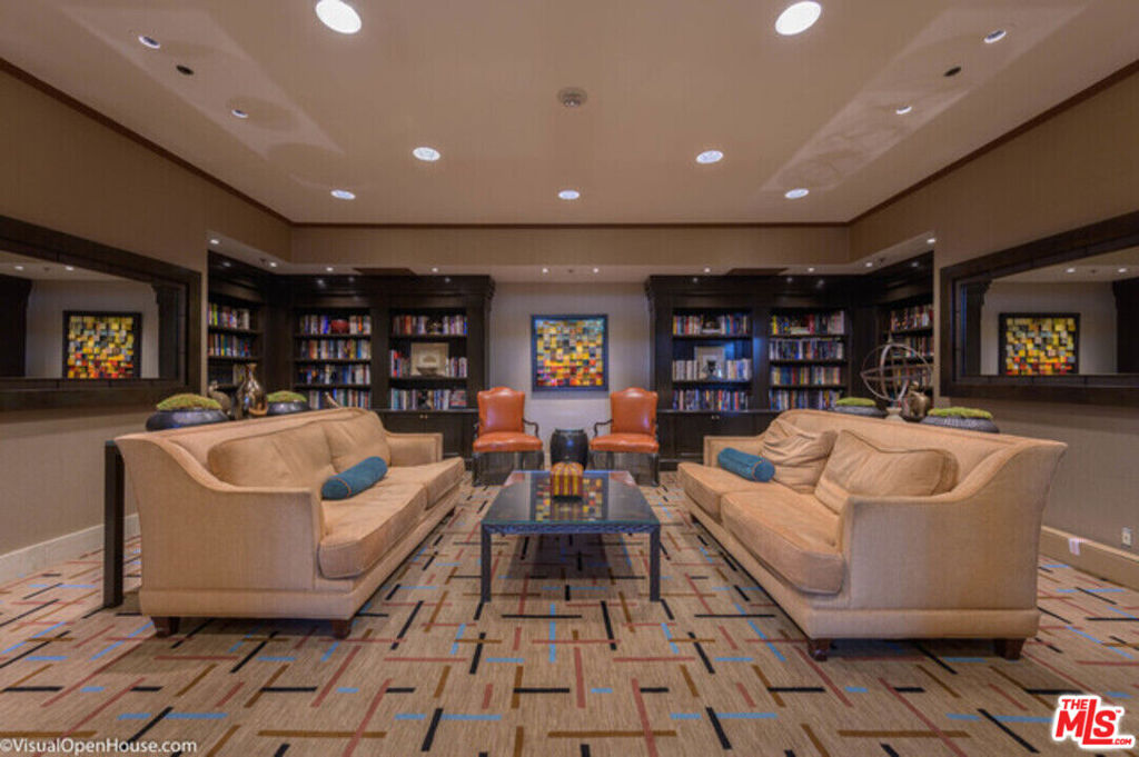 10724 Wilshire Blvd 905