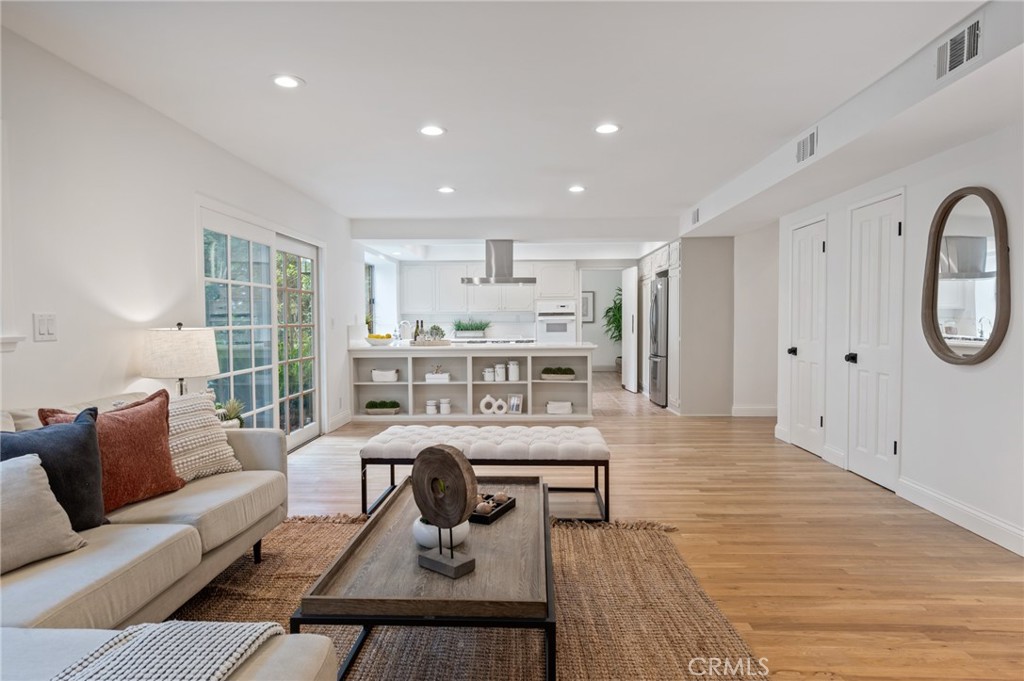 4947 Blackhorse Road