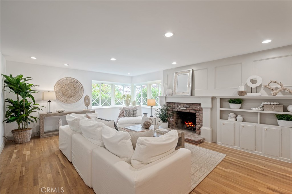 4947 Blackhorse Road