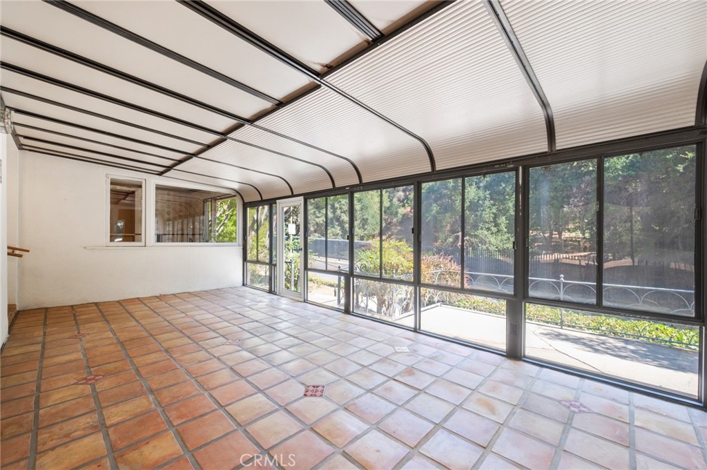 1601 Stone Canyon Road