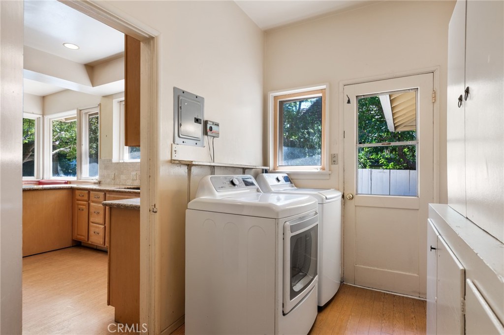 1601 Stone Canyon Road