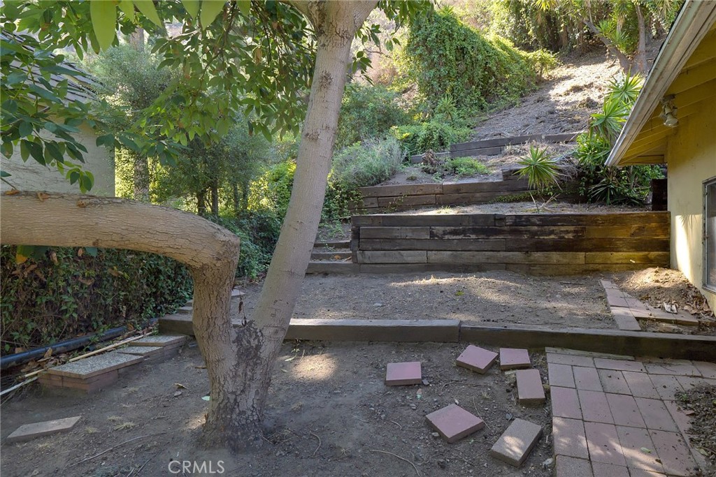 1601 Stone Canyon Road