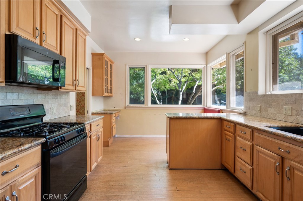 1601 Stone Canyon Road