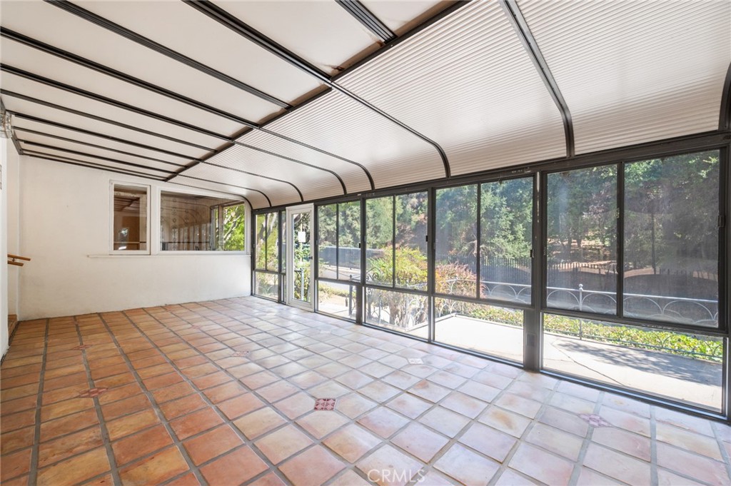 1601 Stone Canyon Road