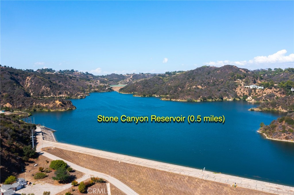 1601 Stone Canyon Road