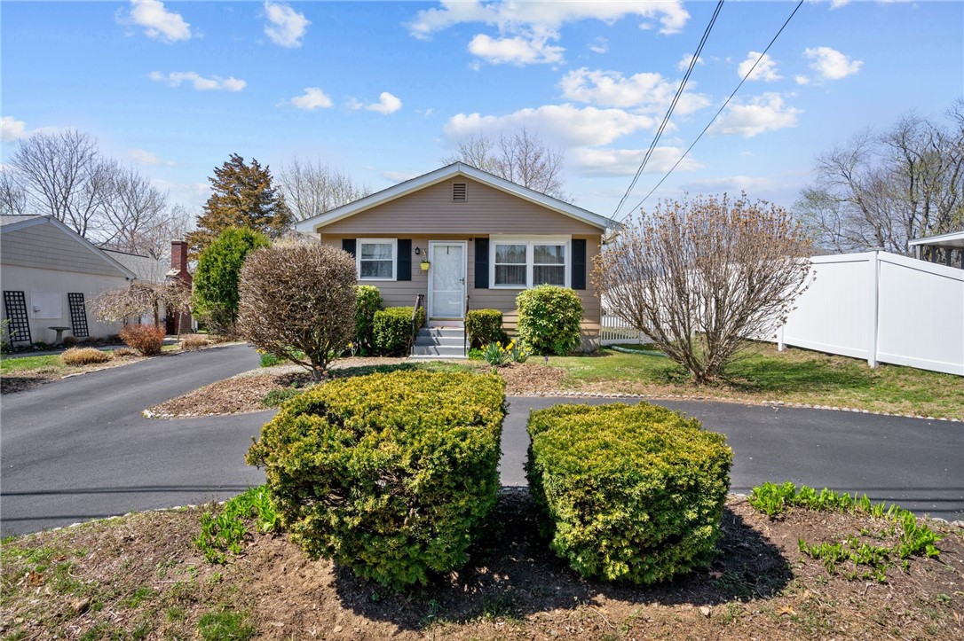 13 Hattie Avenue