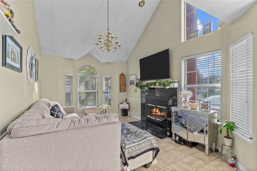 626 Smithfield Road 1106