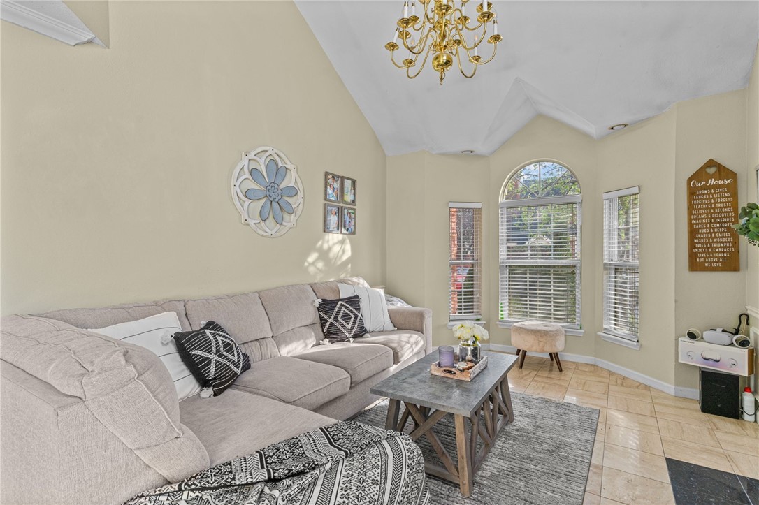 626 Smithfield Road 1106