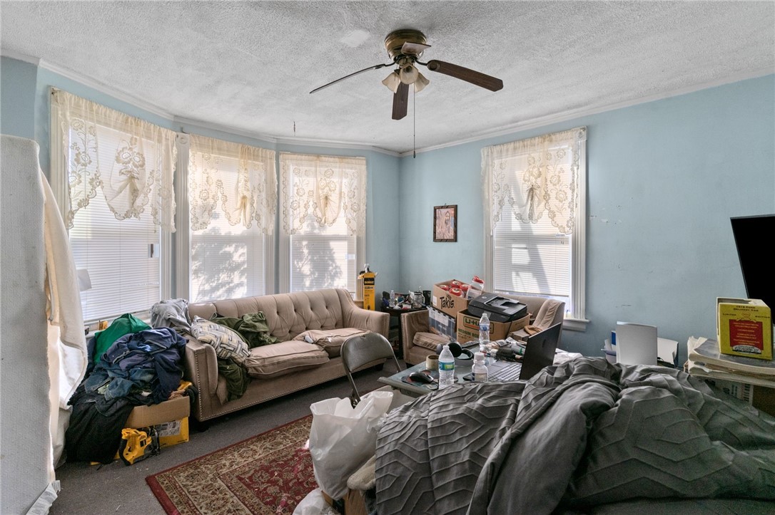 39 Daboll Street