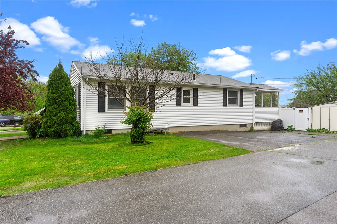 16 Andover Street