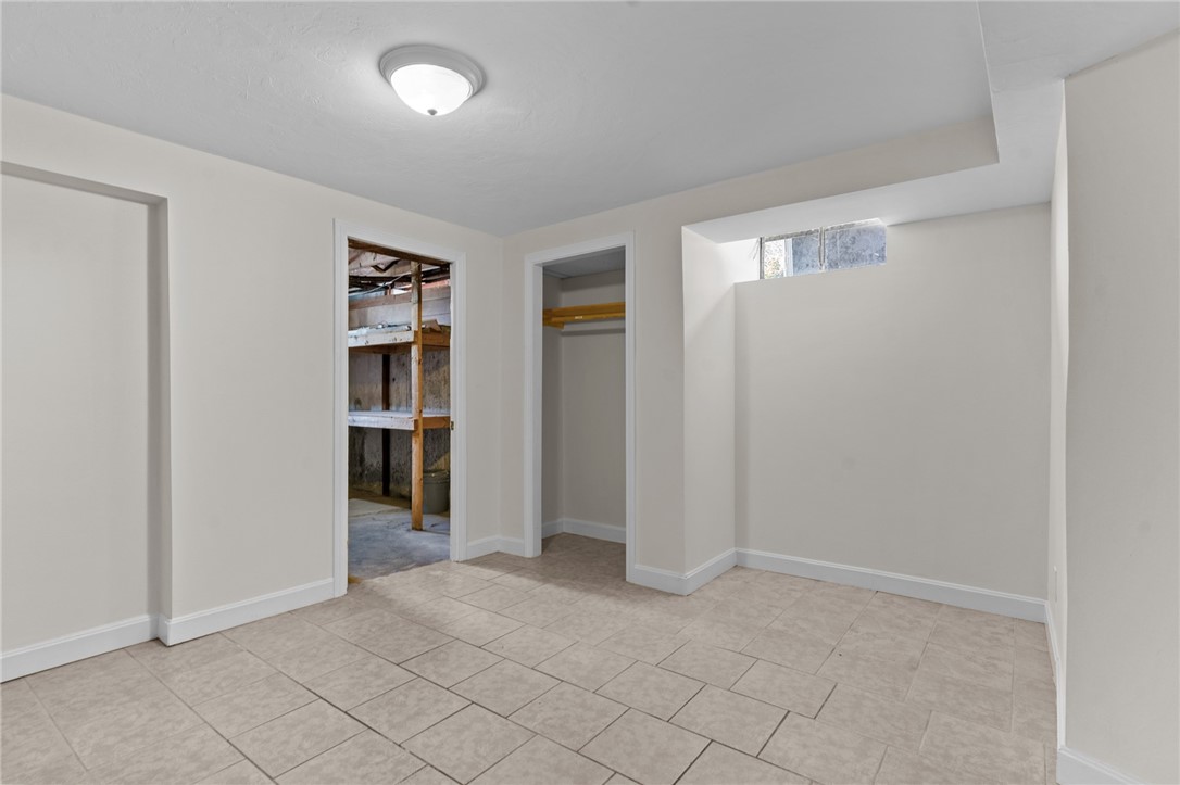 22 Dante Avenue