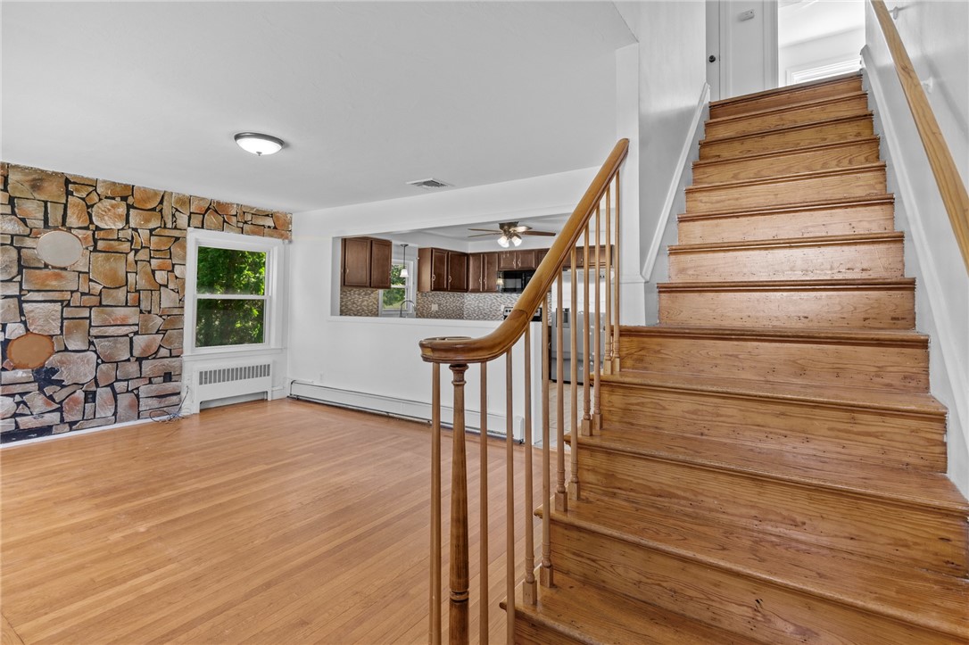 22 Dante Avenue