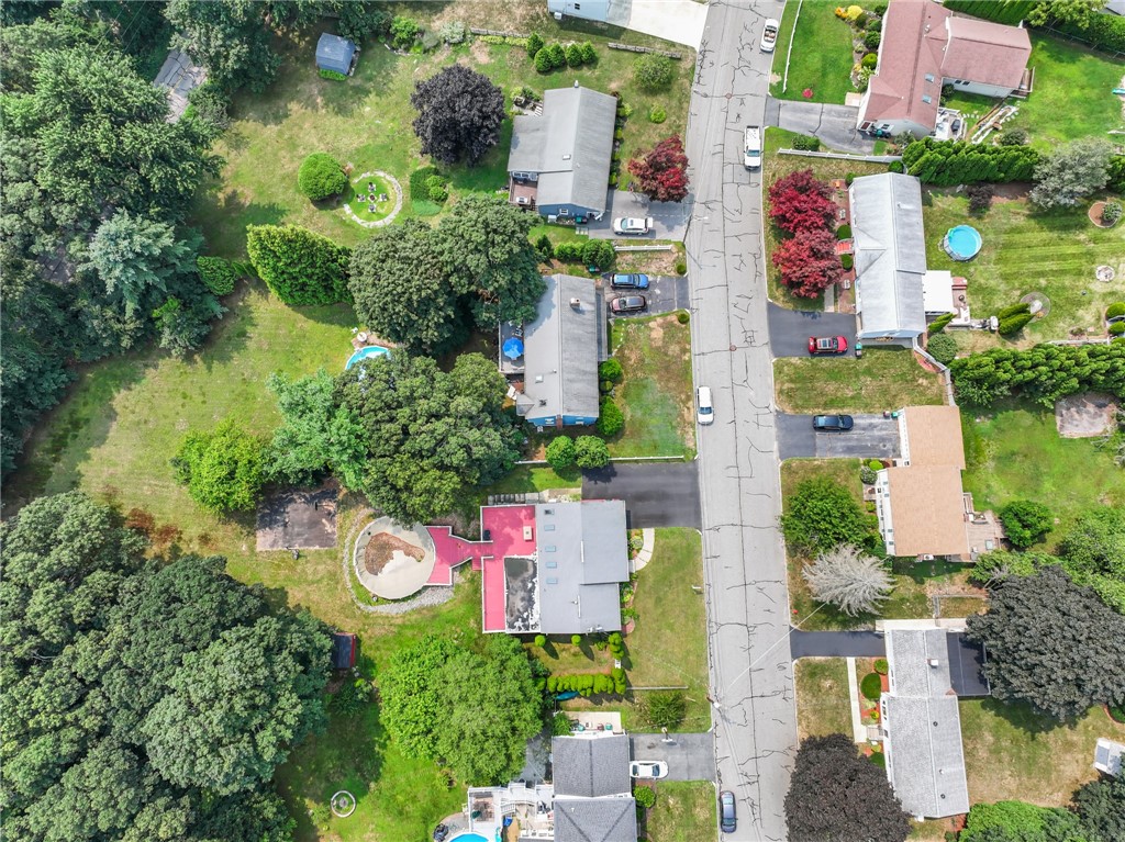 209 Bayberry Road