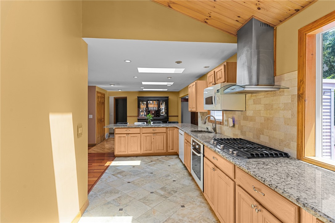 209 Bayberry Road
