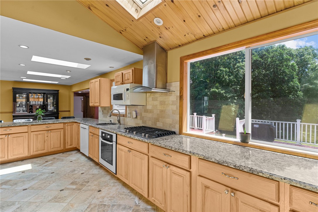 209 Bayberry Road