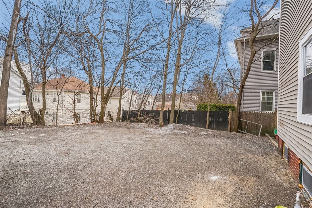 123 Radcliffe Avenue 2nd Floor