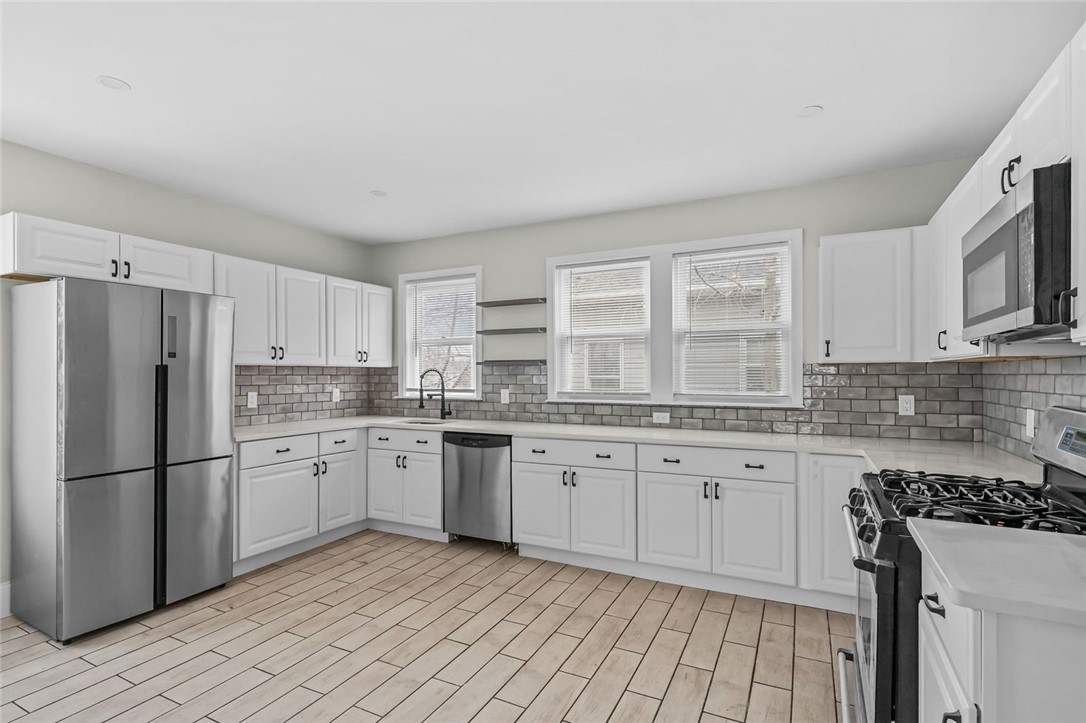 123 Radcliffe Avenue 2nd Floor
