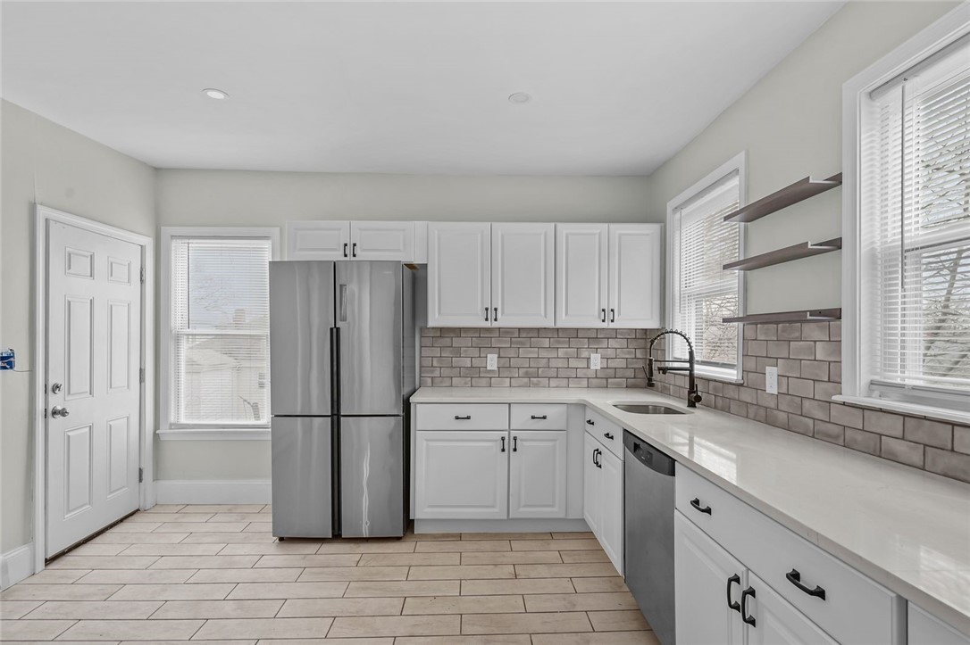 123 Radcliffe Avenue 2nd Floor