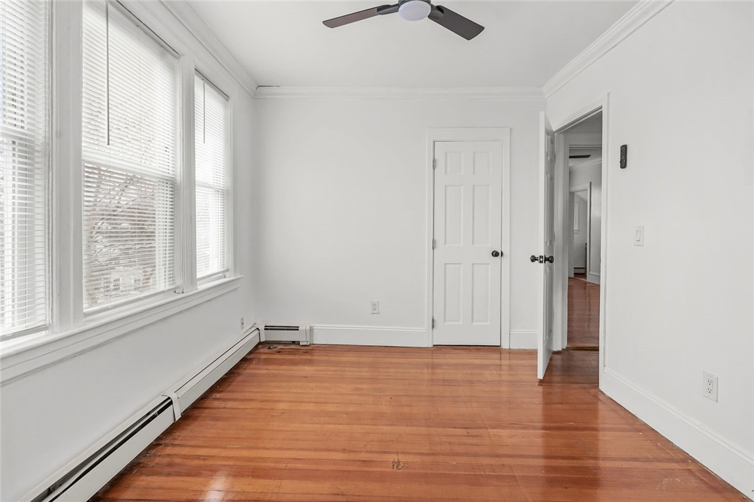 123 Radcliffe Avenue 3rd floor