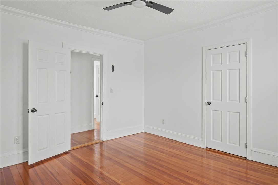 123 Radcliffe Avenue 3rd floor