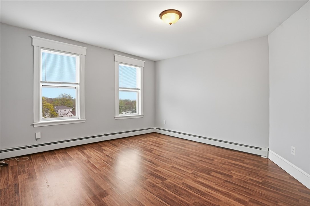 188 Division Street 3R
