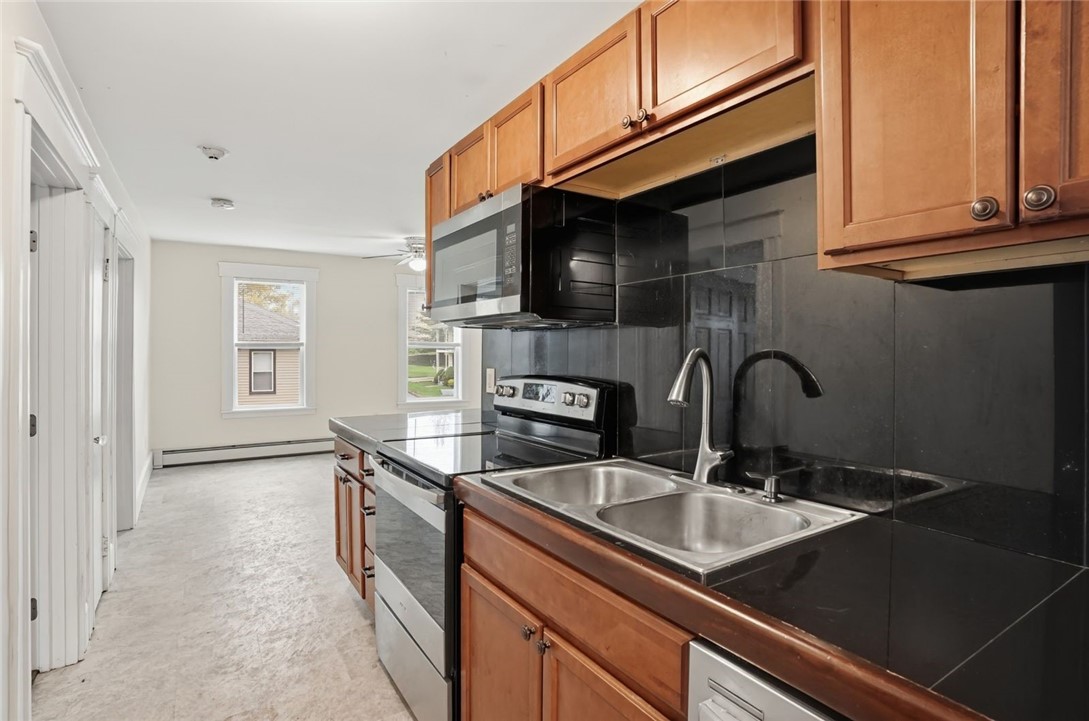 188 Division Street 3R