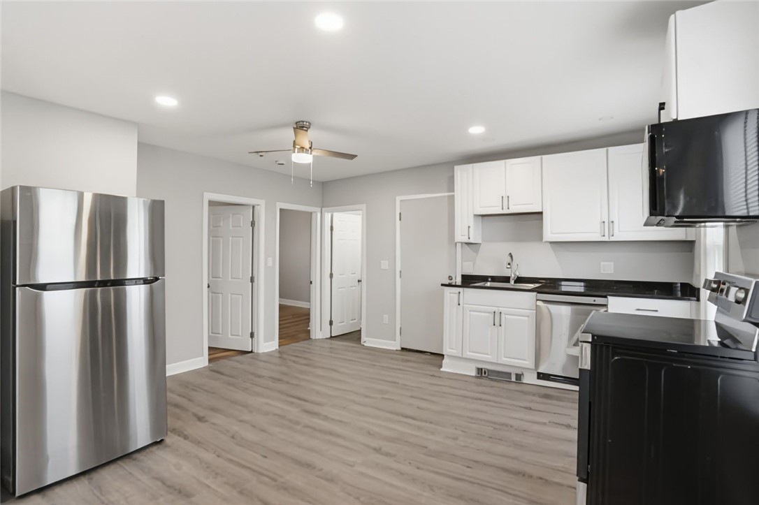 188 Division Street 2F