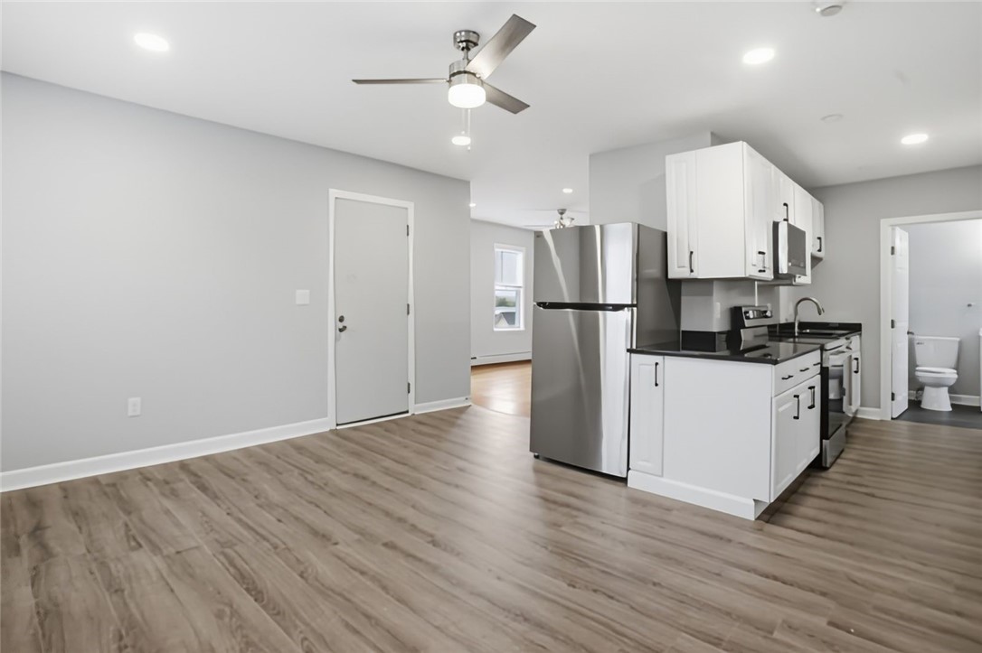188 Division Street 2R