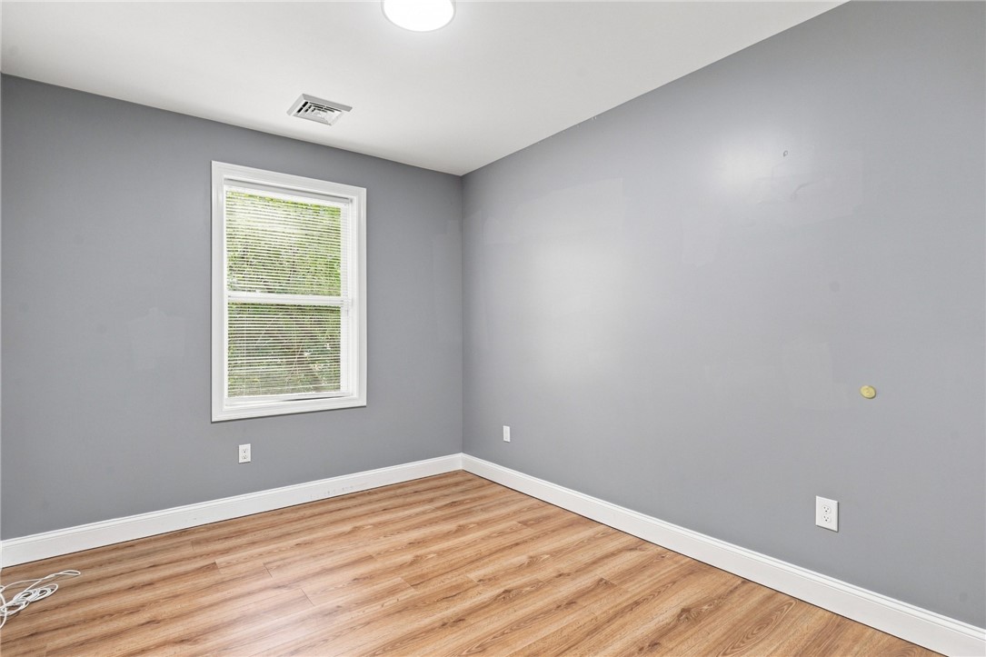91 Niagara Street