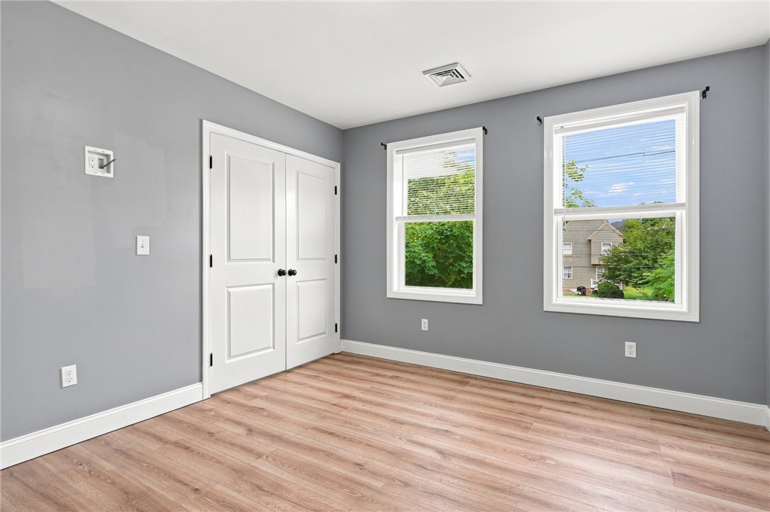 91 Niagara Street