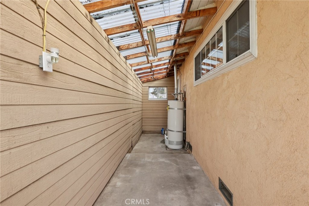 19929 Hawthorne Blvd