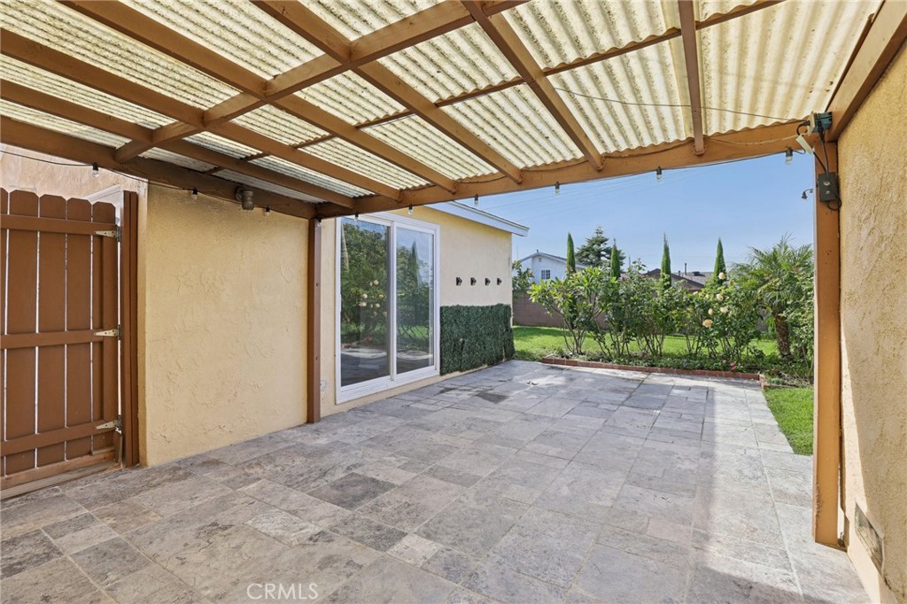 19929 Hawthorne Blvd