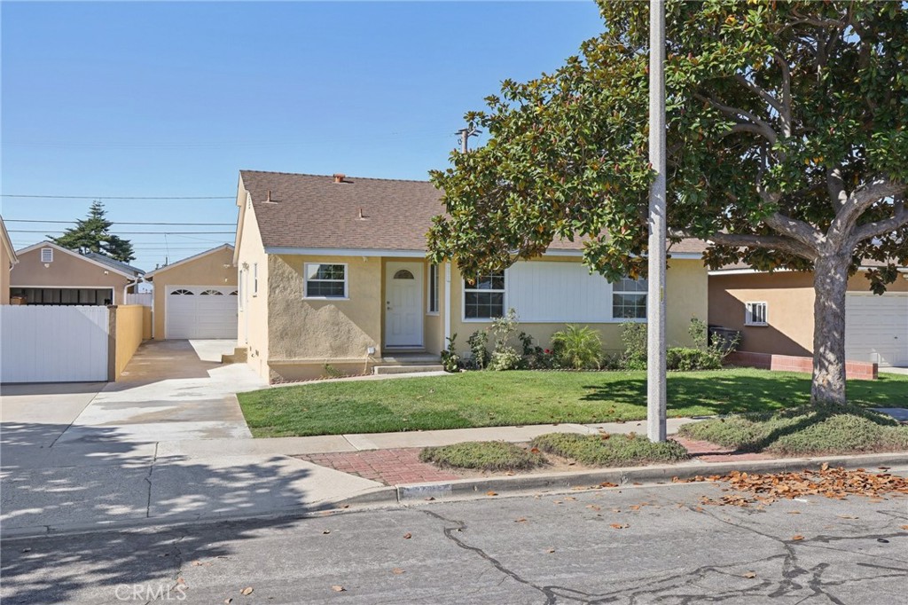 19929 Hawthorne Blvd