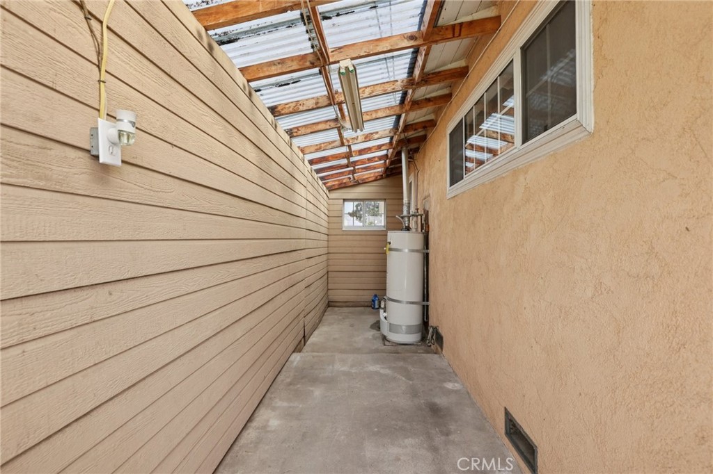 19929 Hawthorne Blvd