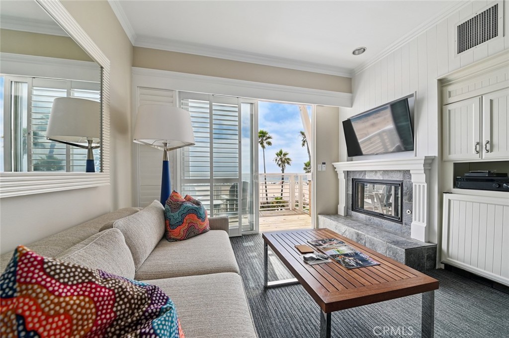 1300 The Strand 316