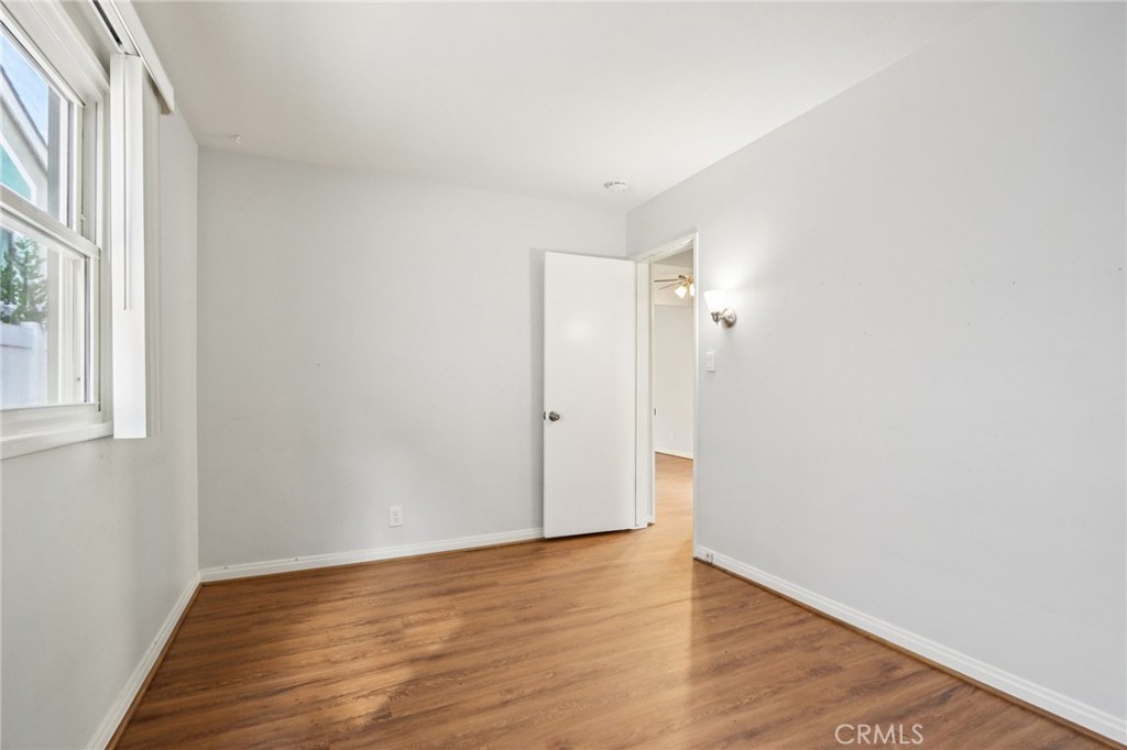 532 Rosecrans Avenue