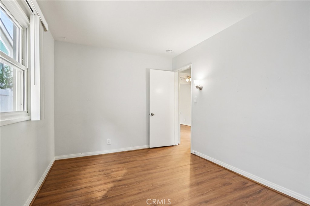 532 Rosecrans Avenue