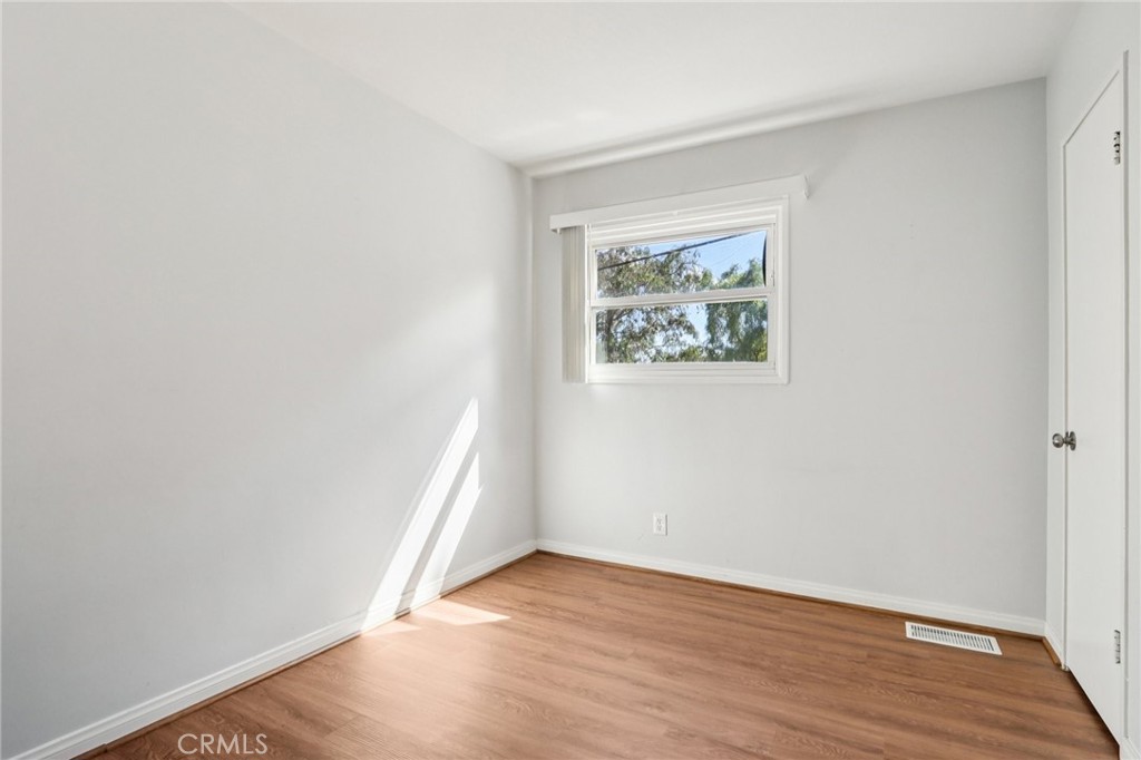 532 Rosecrans Avenue