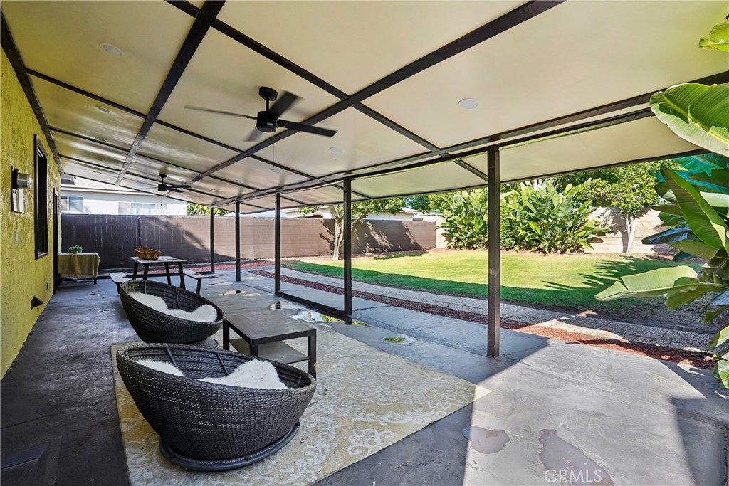 606 Phelan Lane