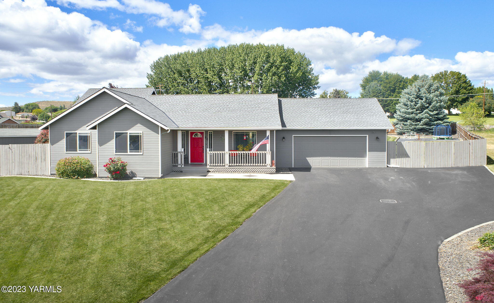 80 Buttercup Ln