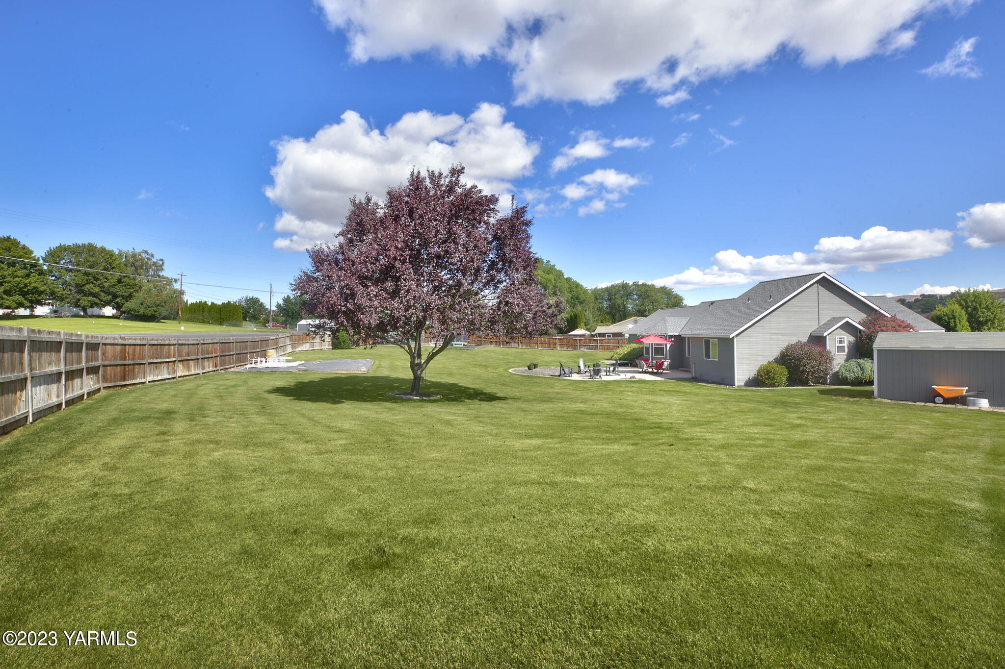 80 Buttercup Ln