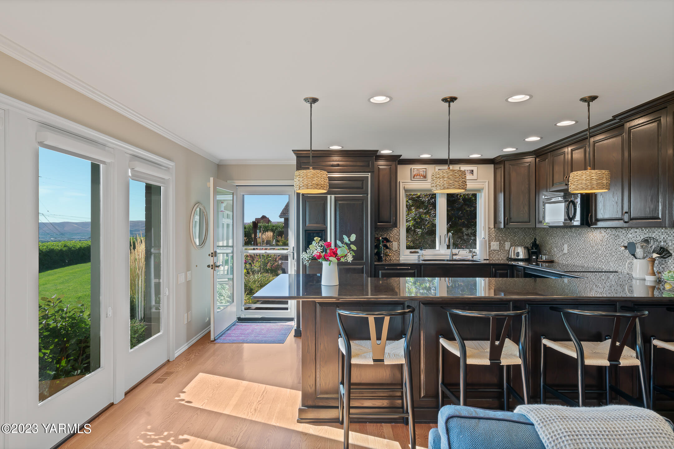 803 Cobblestone Pl